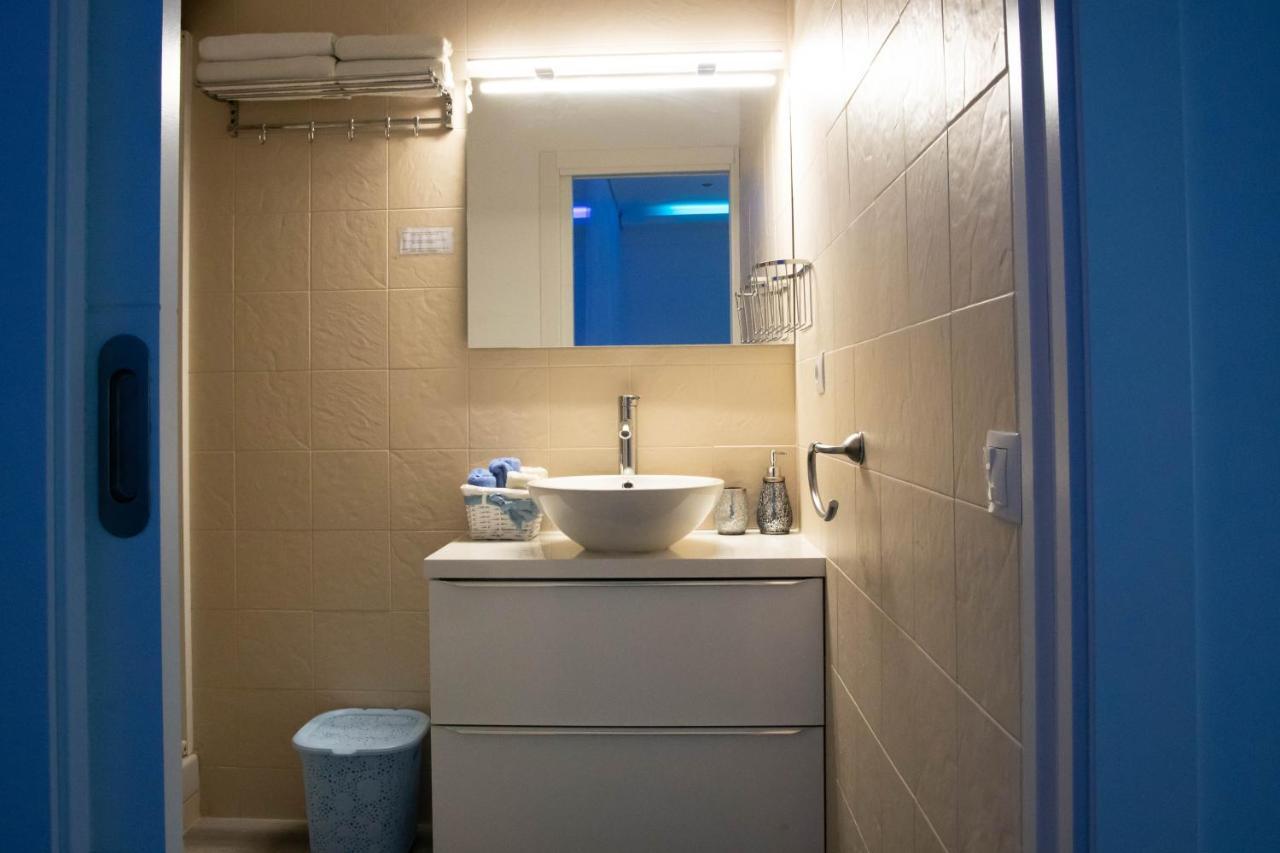 Apartamento Septimo Cielo Primera Linea De Mar Бланес Экстерьер фото