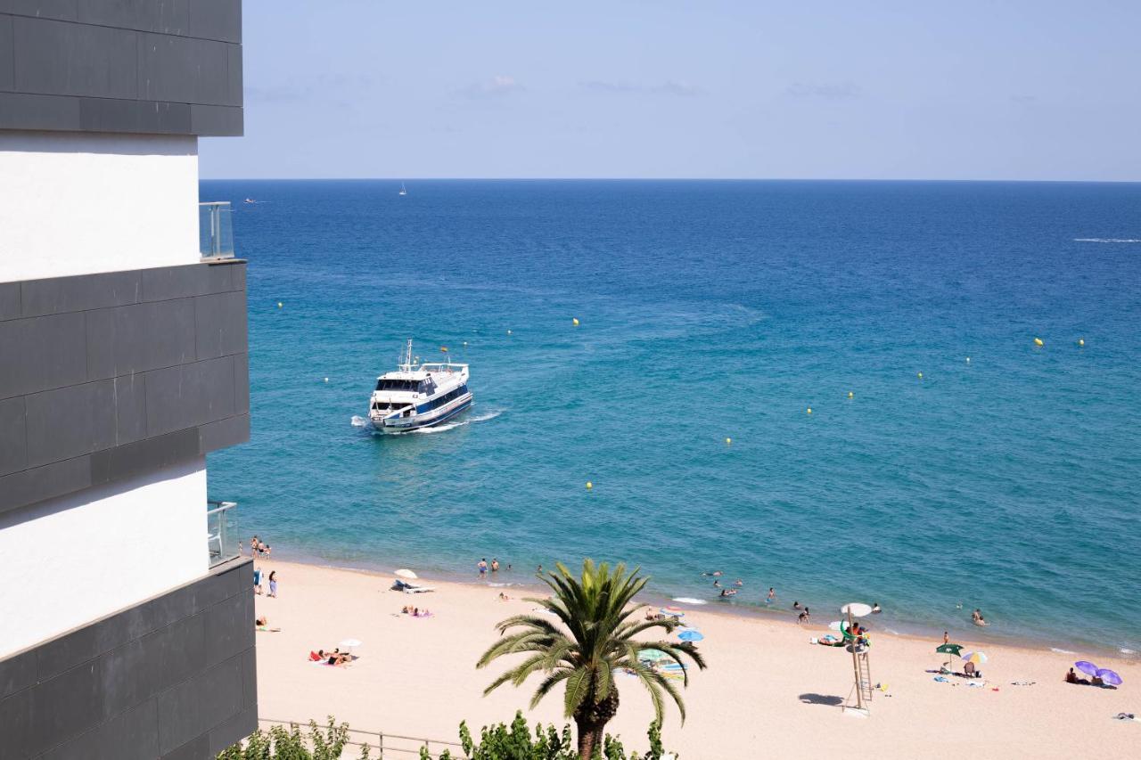 Apartamento Septimo Cielo Primera Linea De Mar Бланес Экстерьер фото